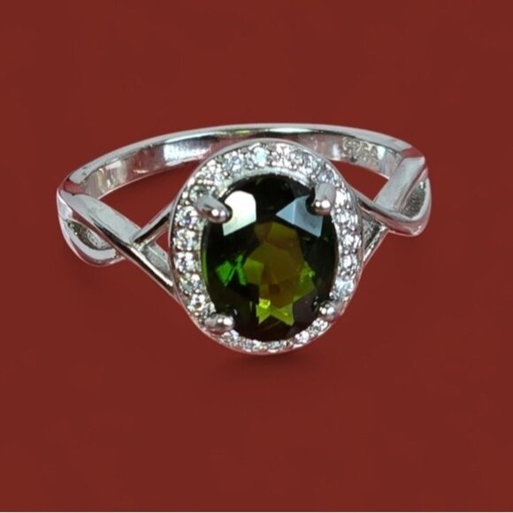 915 Sterling Silver Ring wirh Natural Chrome Diopside 7X9mm & Cz - Picture 1 of 8